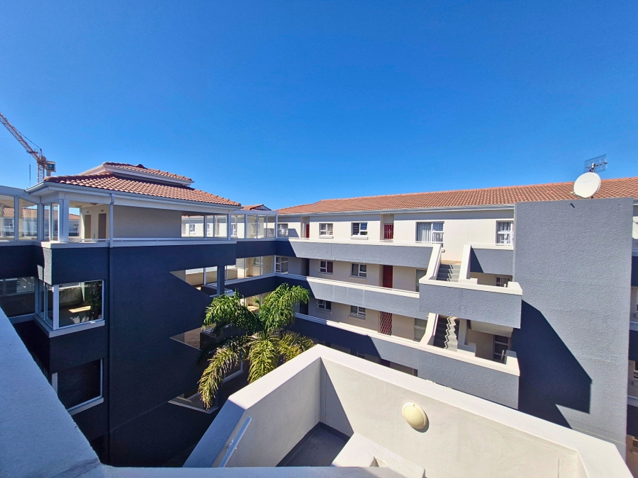 To Let 2 Bedroom Property for Rent in Okennedyville Western Cape